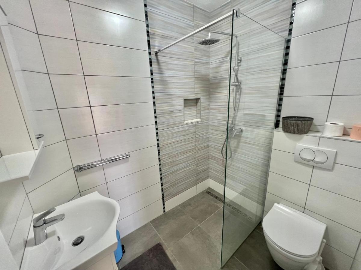 Apartmani Ana Dramalj Exteriér fotografie
